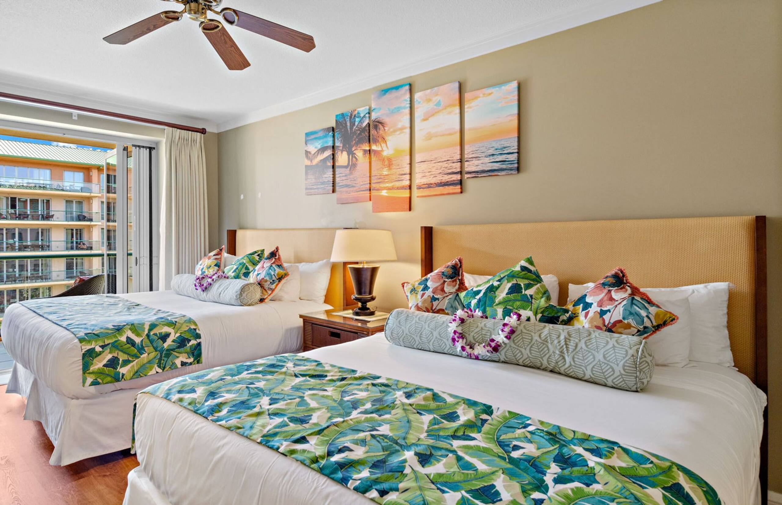 Condo in Lahaina · ★4.67 · 2 bedrooms · 3 beds · 2 baths - Image 20