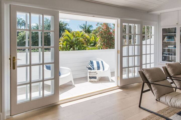 Marola – Heated Pool – Location – Style gallery image 4