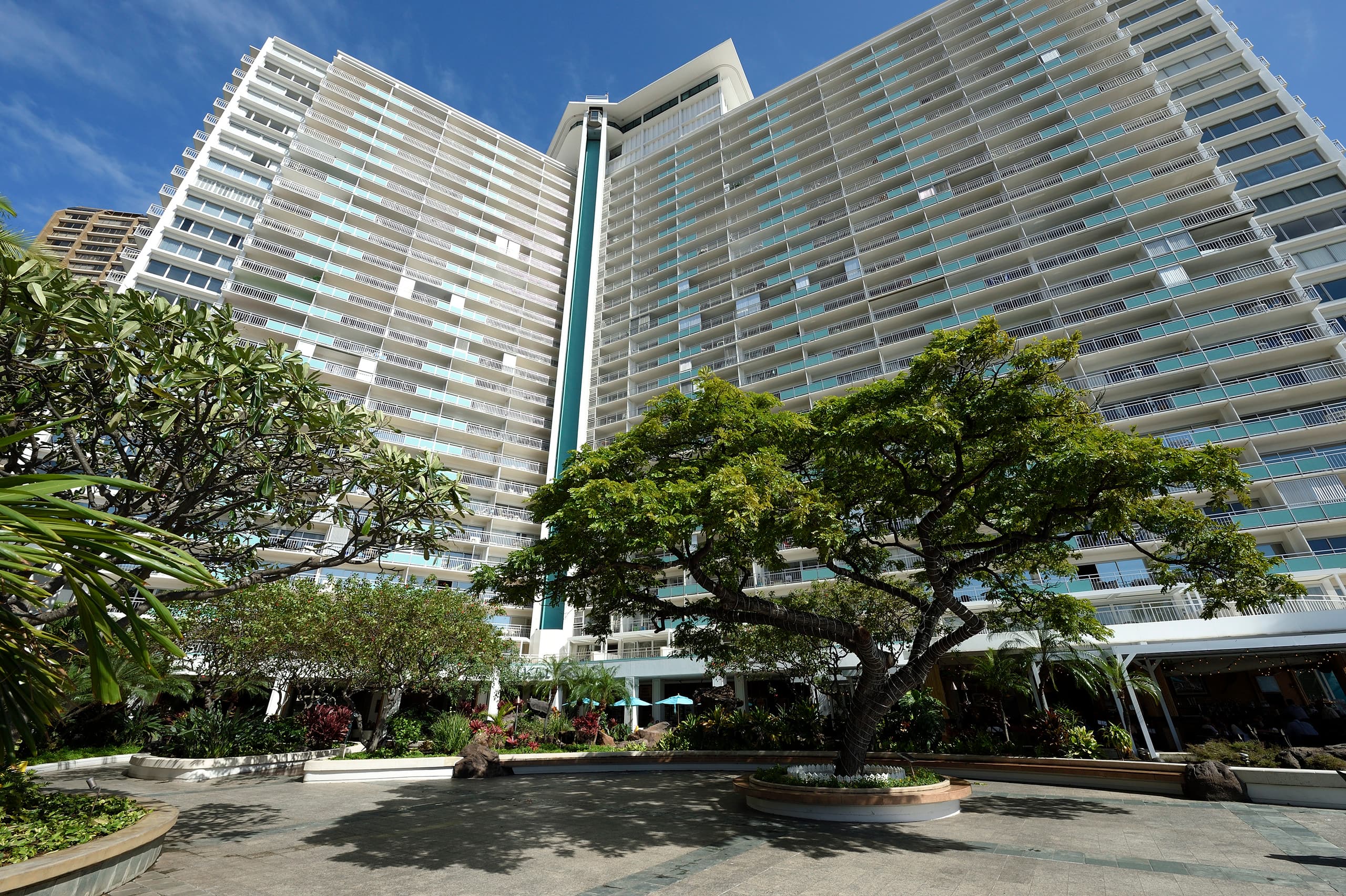Condo in Honolulu · ★4.57 · Studio · 2 beds · 1 shared bath - Image 9