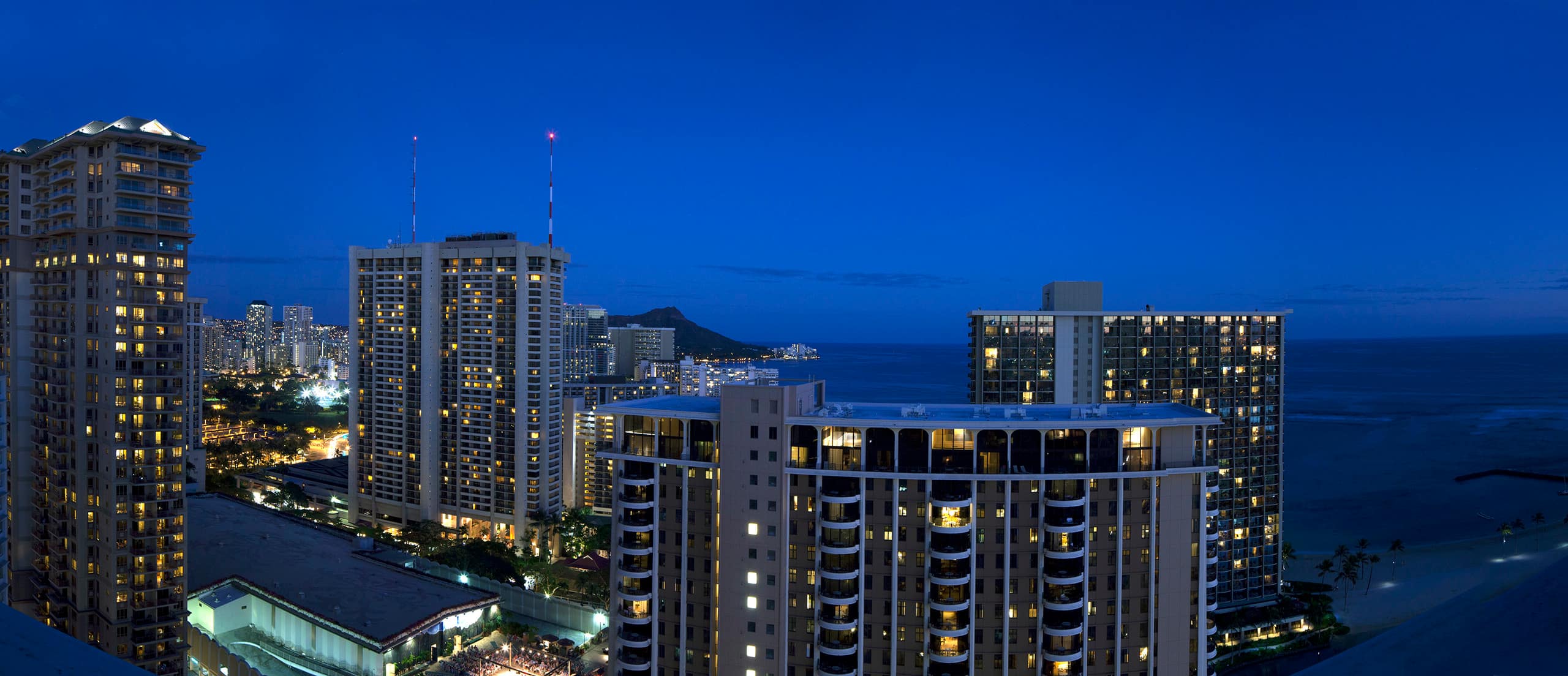 Condo in Honolulu · ★4.57 · Studio · 2 beds · 1 shared bath - Image 20
