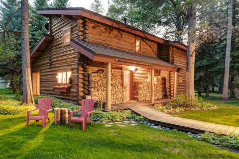 Abode at the Aspens | Secluded Fish Creek Mountain Retreat | Hot Tub | Close to Village & NP