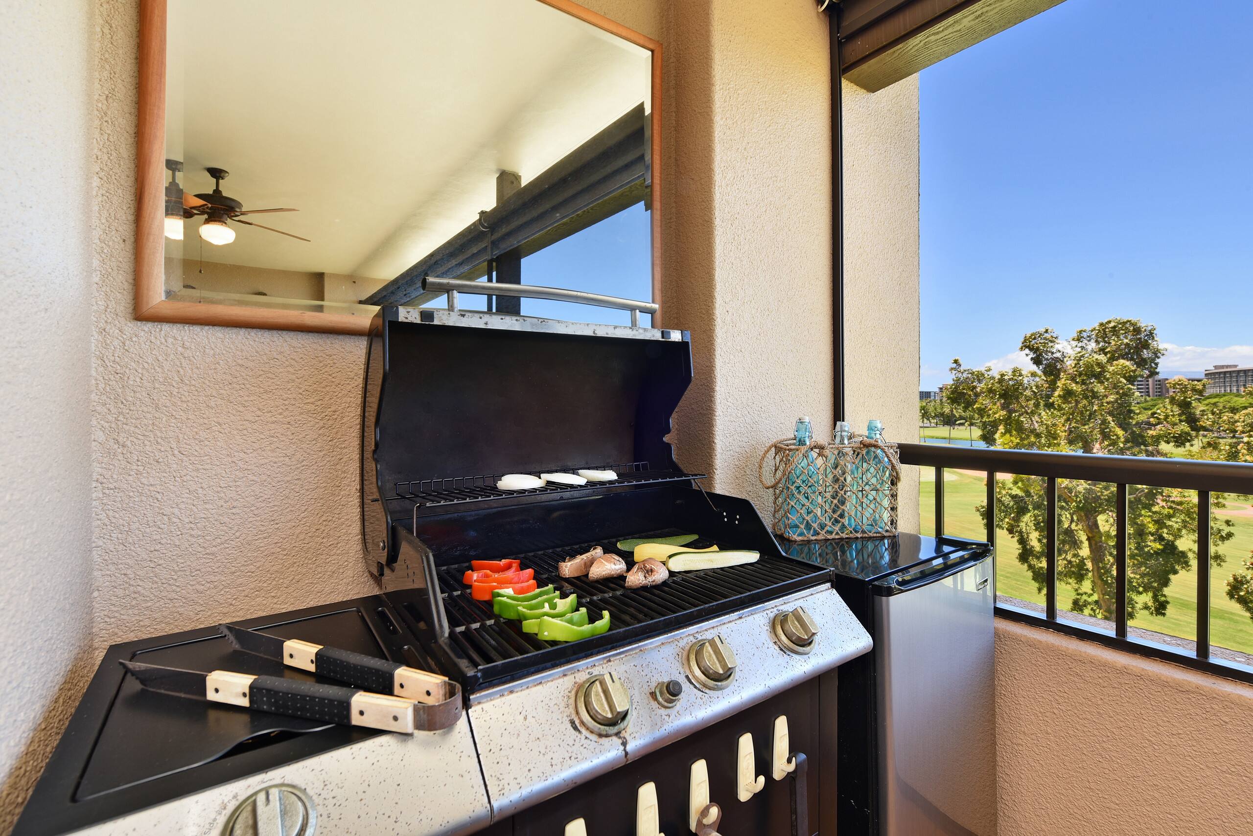 Condo in Lahaina · ★4.47 · 2 bedrooms · 2 beds · 2 baths - Image 34