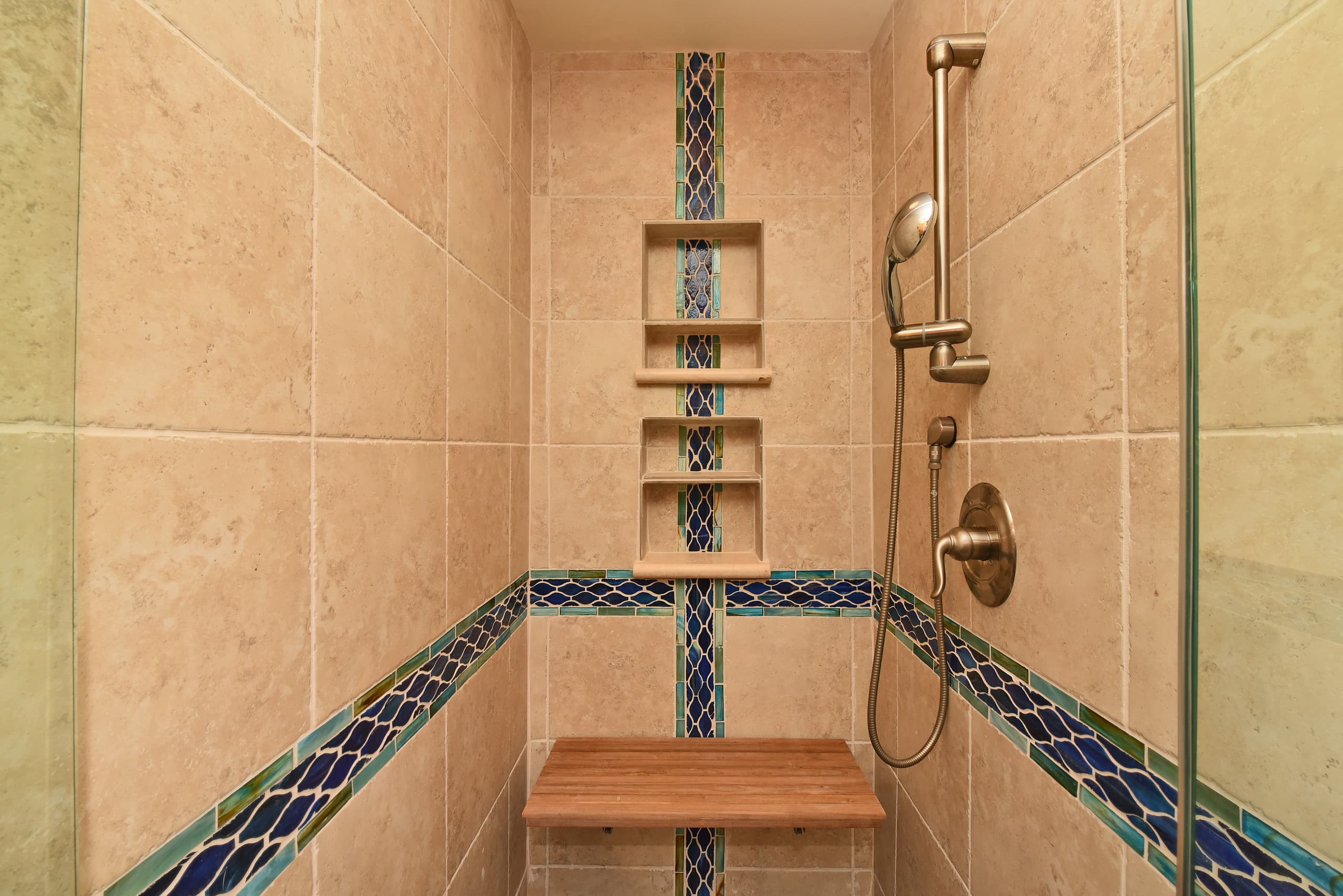 Condo in Lahaina · ★4.47 · 2 bedrooms · 2 beds · 2 baths - Image 22