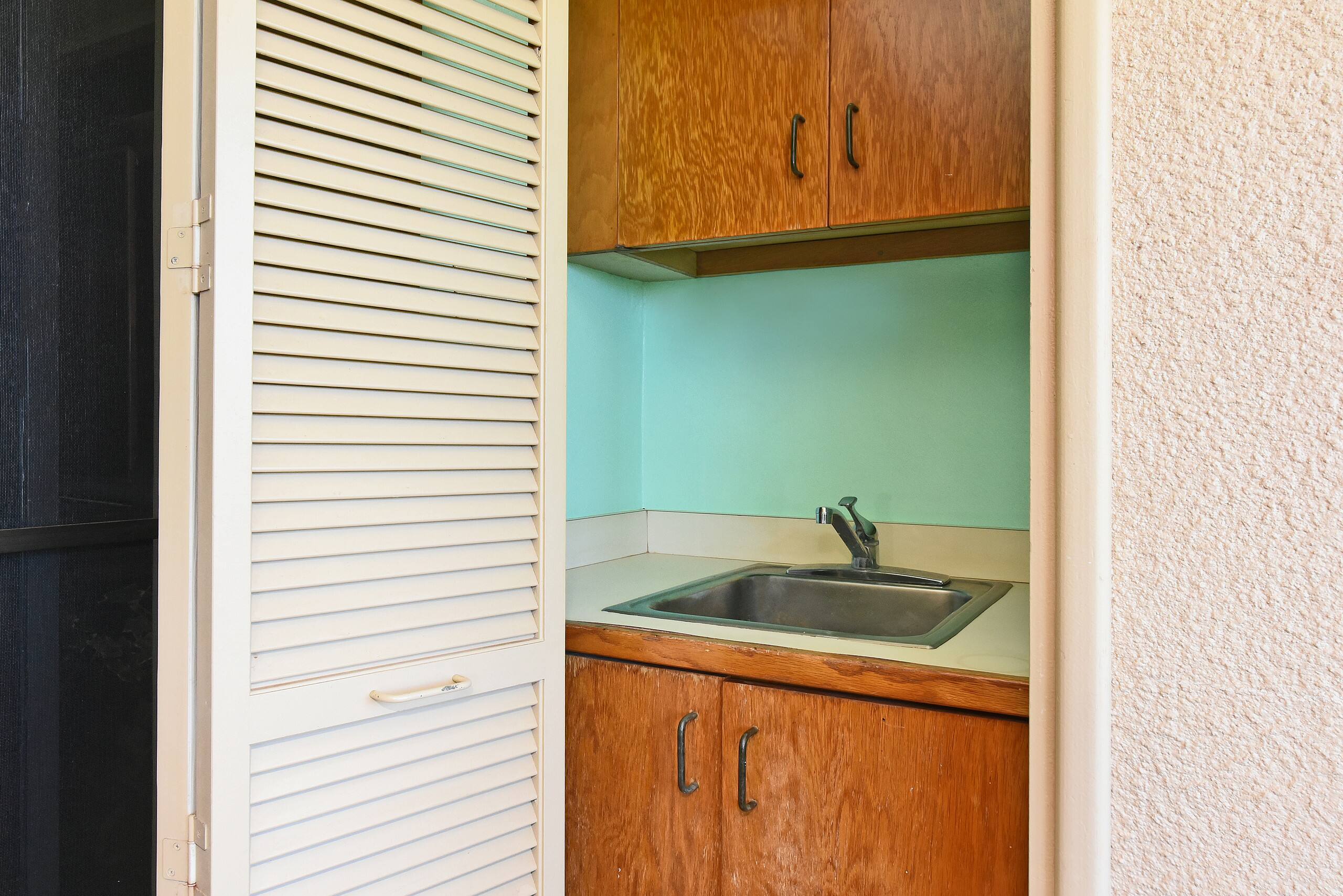 Condo in Lahaina · ★4.47 · 2 bedrooms · 2 beds · 2 baths - Image 36
