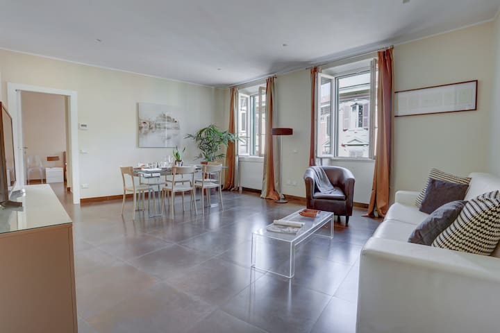 Colosseo Gardens – C12