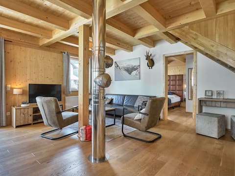 Detached chalet with garden and ski storage