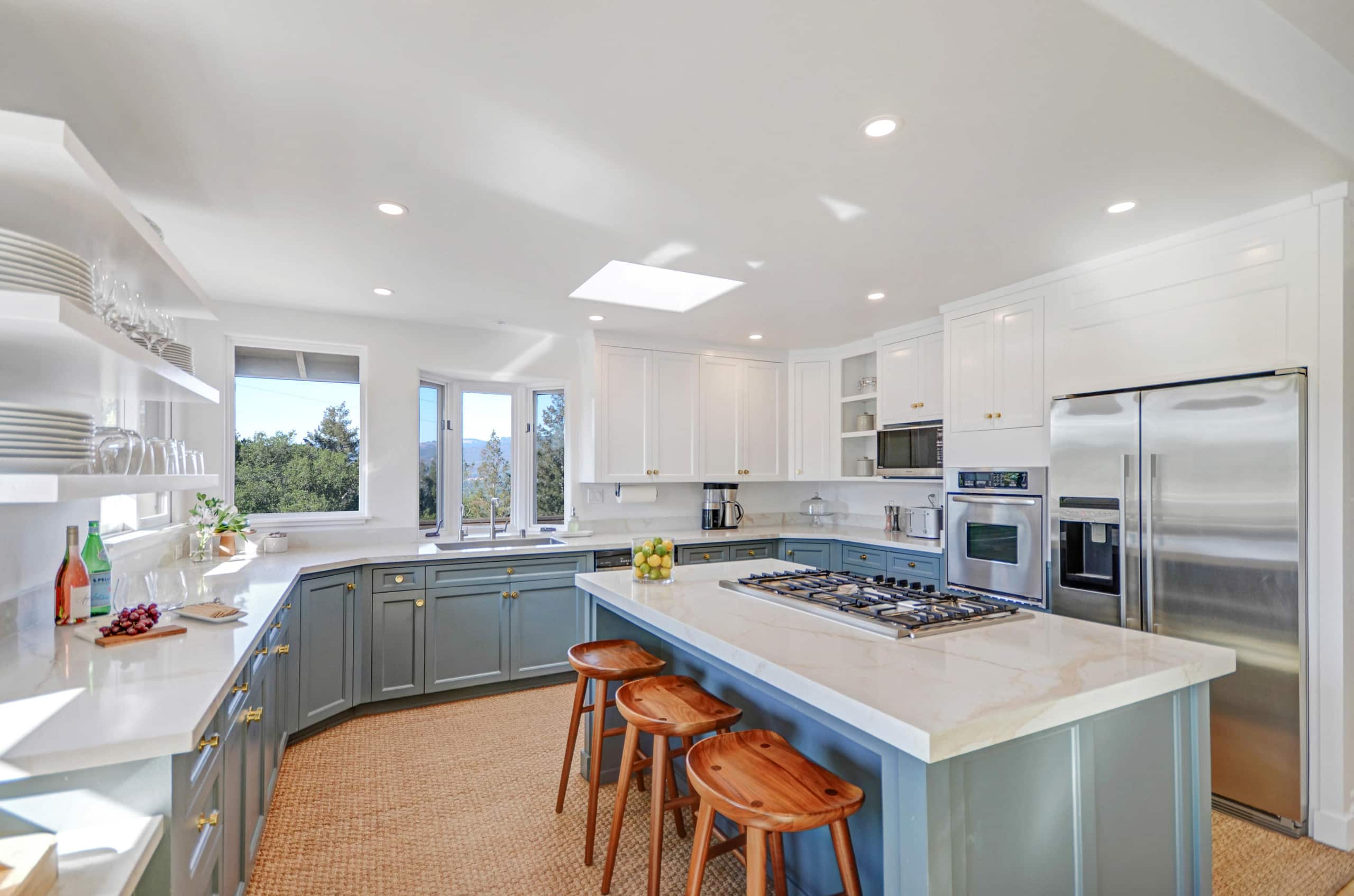 Hilltop Pool Retreat with Vineyard Views - Photo 15