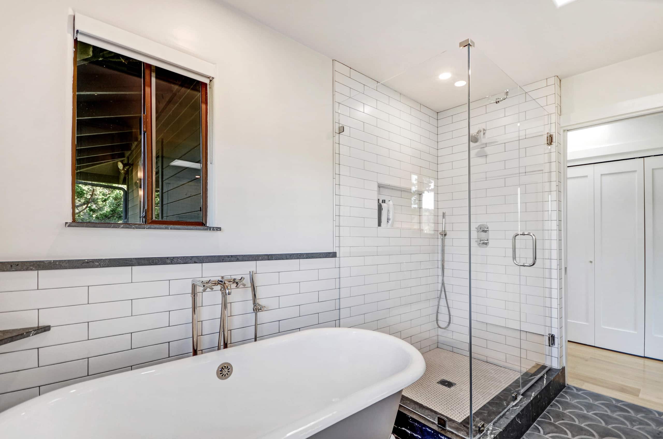 Hilltop Pool Retreat with Vineyard Views - Photo 37
