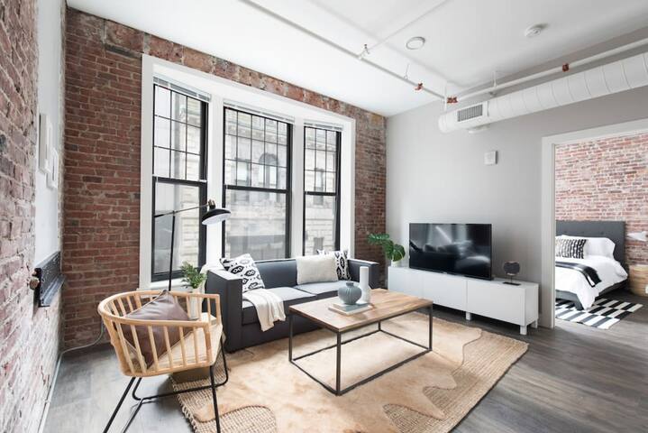 Large Loft Steps From Boston Common | Short Stays