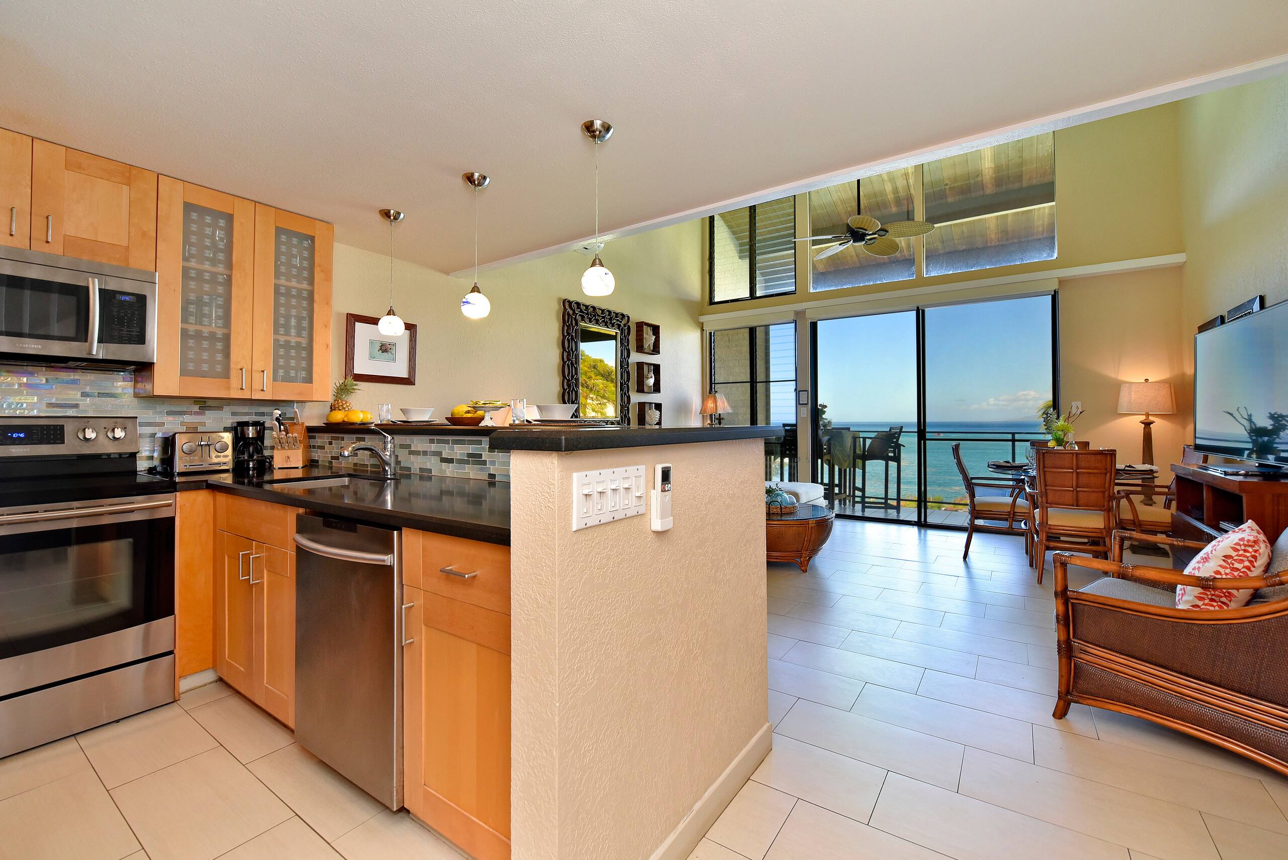 Condo in Lahaina · ★4.87 · 2 bedrooms · 3 beds · 2 baths - Image 9