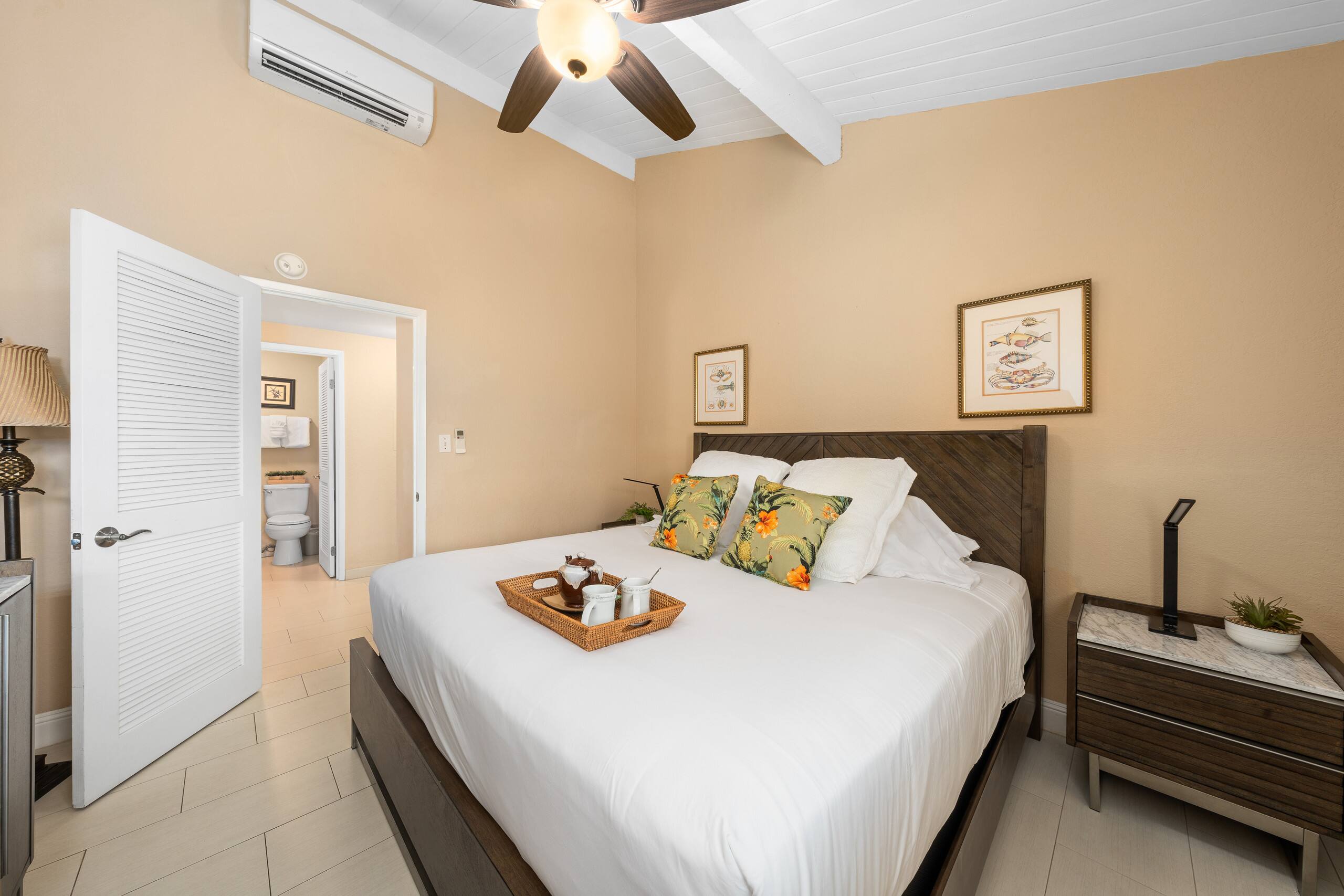 Condo in Lahaina · ★4.87 · 2 bedrooms · 3 beds · 2 baths - Image 17
