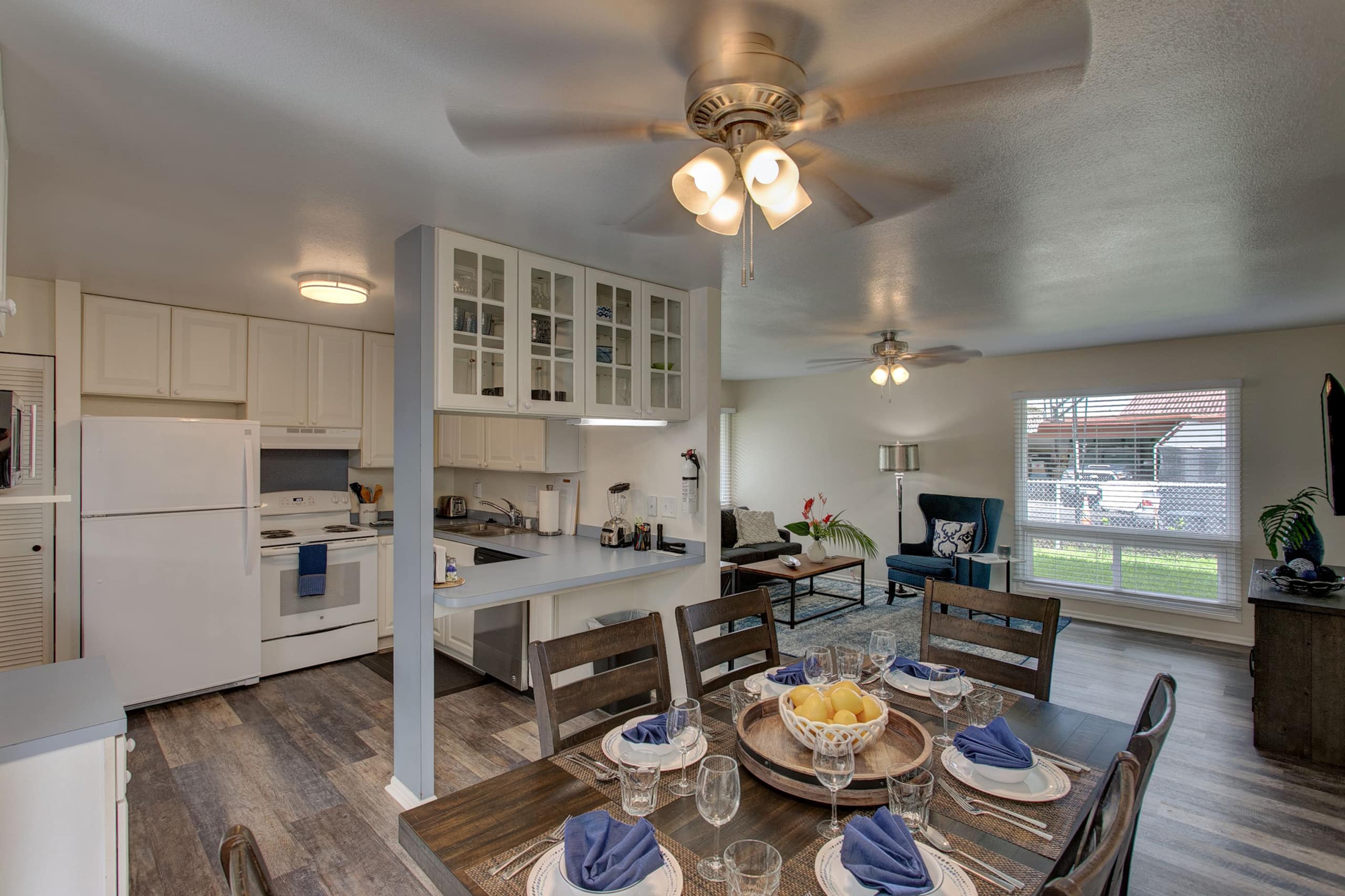 Home in Hilo · ★4.7 · 3 bedrooms · 3 beds · 2 shared baths - Image 5