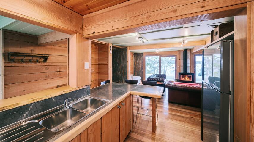 The Pier House – Unique coastal adventure gallery image 5