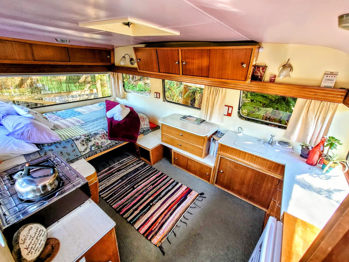 Lolly Caravan At Greenstone Retreat 2