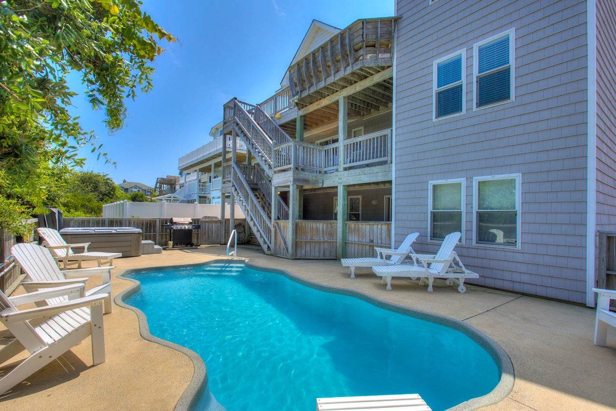 Sweet Dreams: Pool, Hot Tub, 1-Min Walk Beach