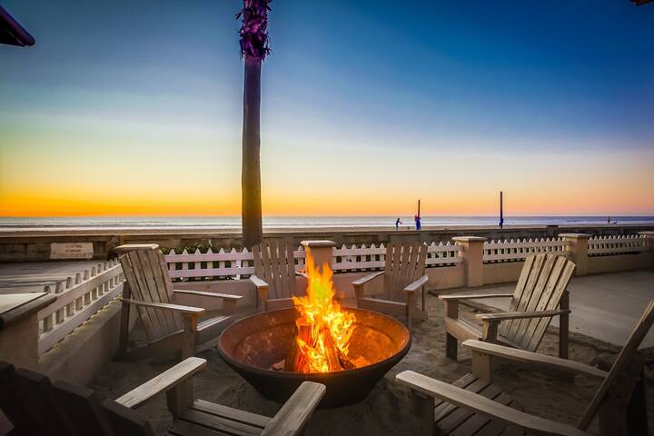 55’ Ocean Front * Exclusive Ground Level Patio gallery image 3