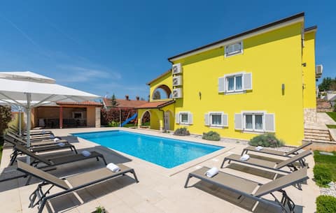 Top Airbnb: Villa Andrea in Mušalež