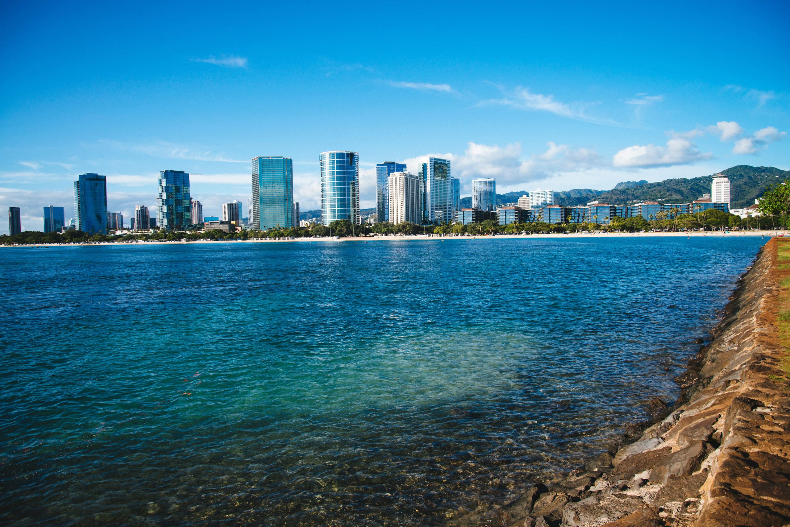 Condo in Honolulu · ★4.65 · 2 bedrooms · 3 beds · 2 private baths - Image 37