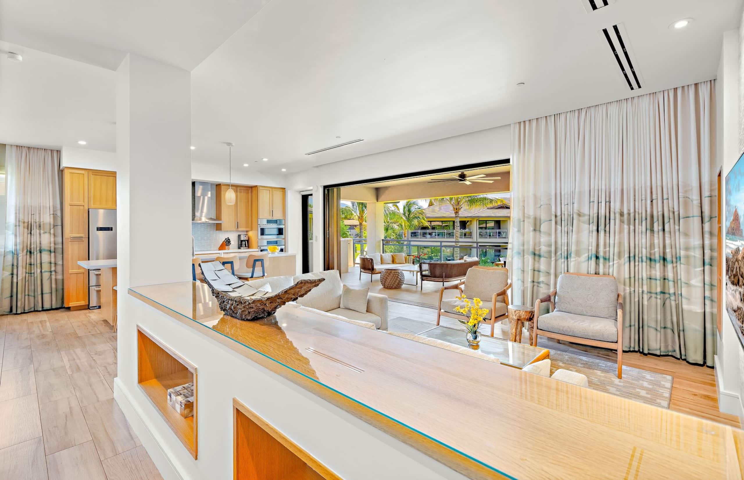 Condo in Lahaina · ★5.0 · 3 bedrooms · 4 beds · 3 baths - Image 15