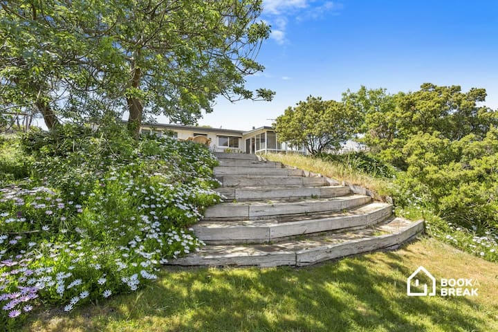 Blairgowrie Back Beach Holiday Escape