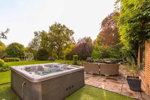 Host & Stay | Four Seasons