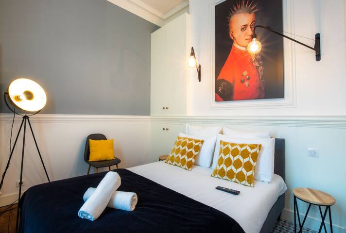 High quality flat for 6 – Heart of Bordeaux gallery image 4