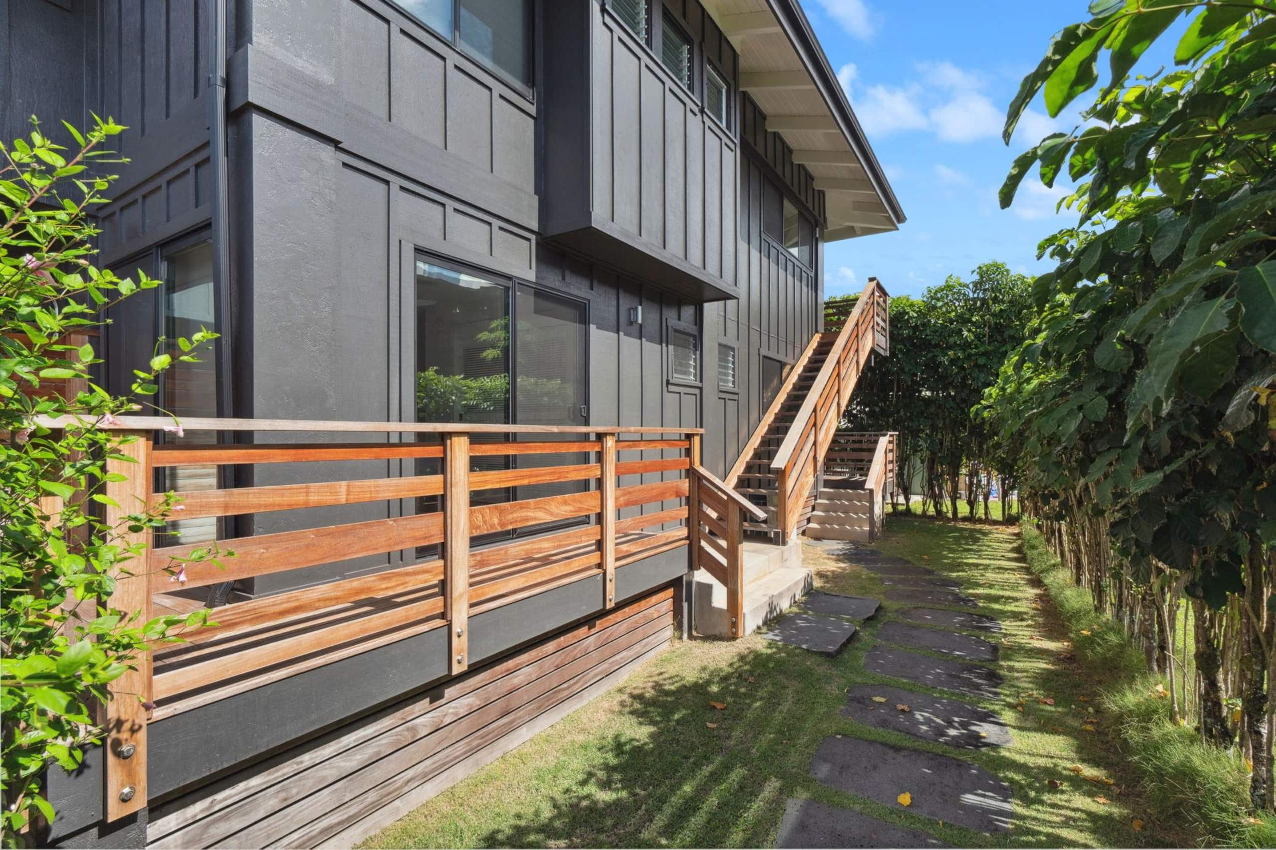 Home in Hanalei · ★4.83 · 5 bedrooms · 6 beds · 4.5 baths - Image 45