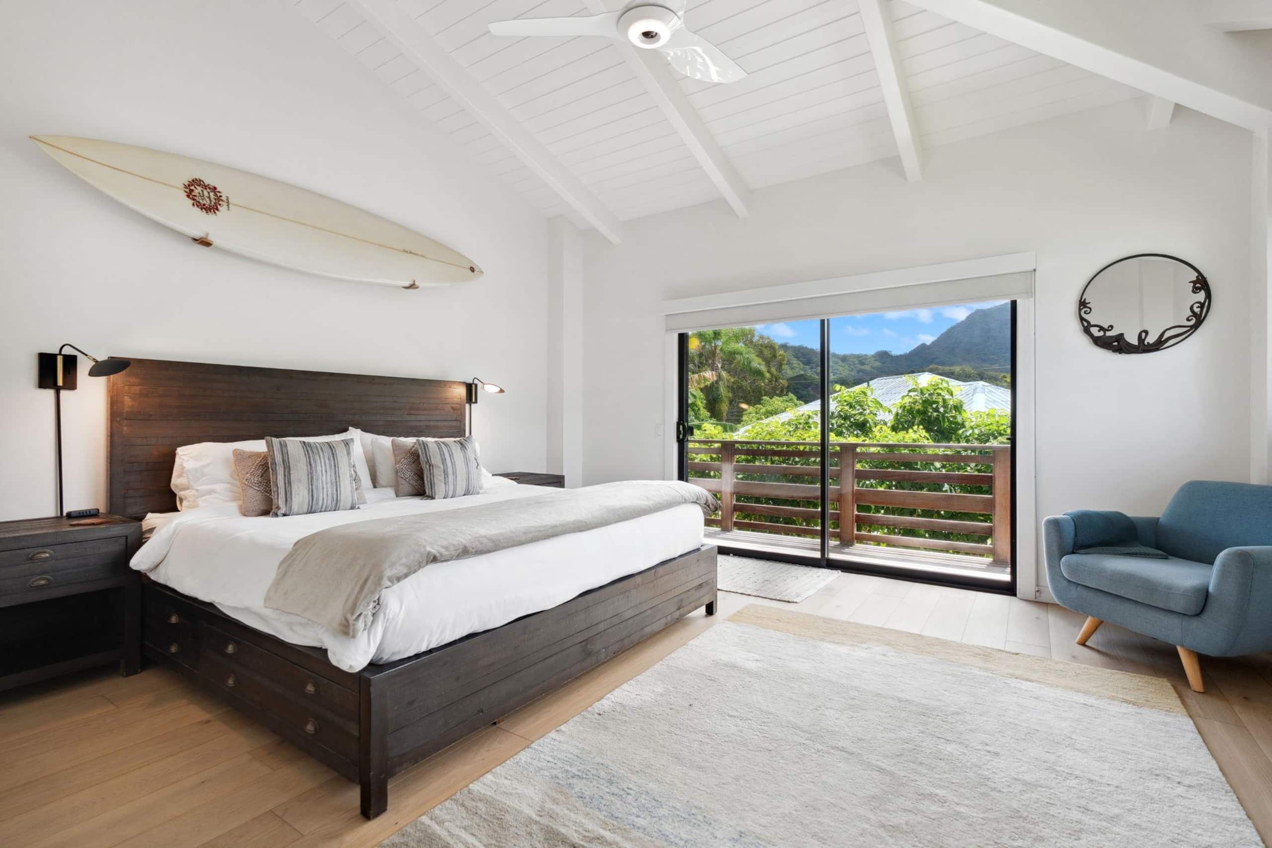 Home in Hanalei · ★4.83 · 5 bedrooms · 6 beds · 4.5 baths - Image 22