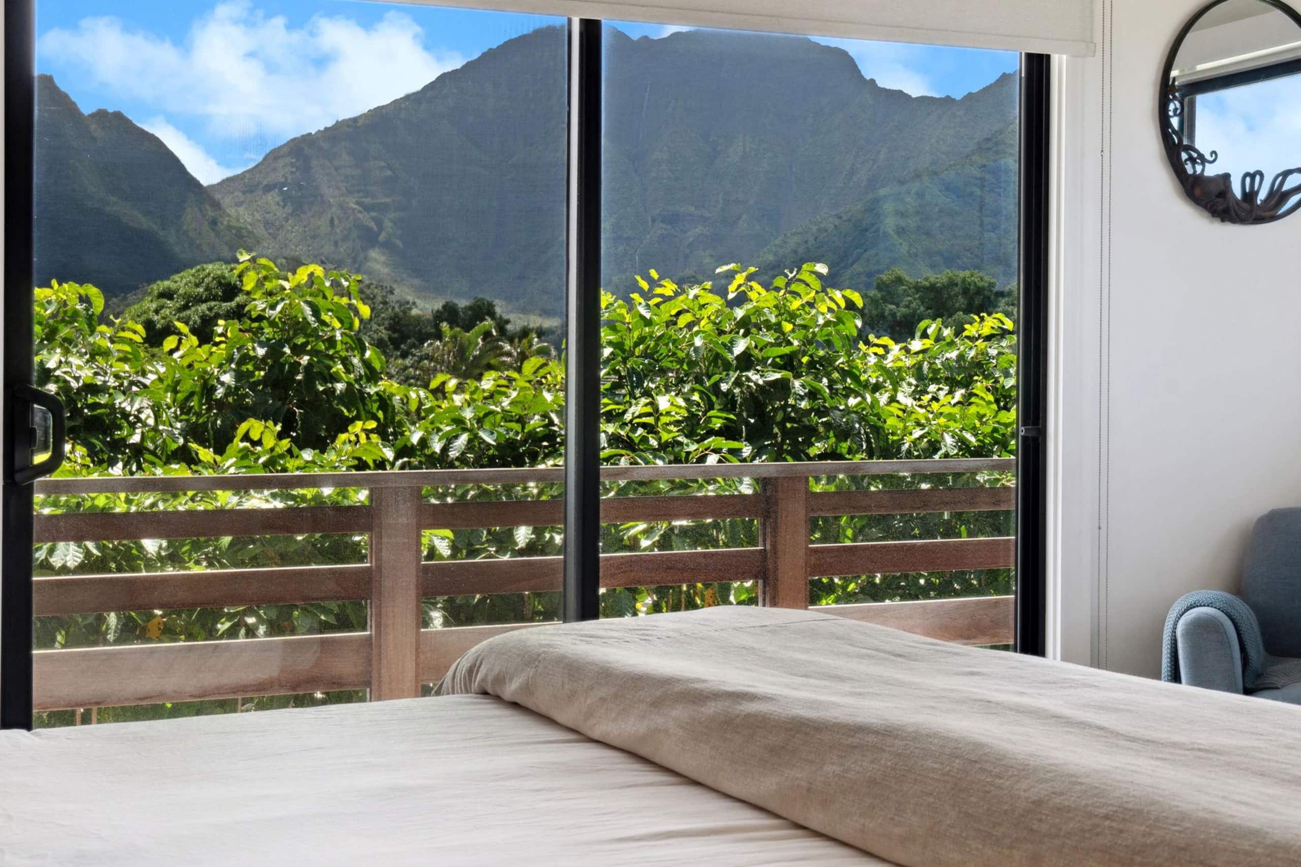 Home in Hanalei · ★4.83 · 5 bedrooms · 6 beds · 4.5 baths - Image 19