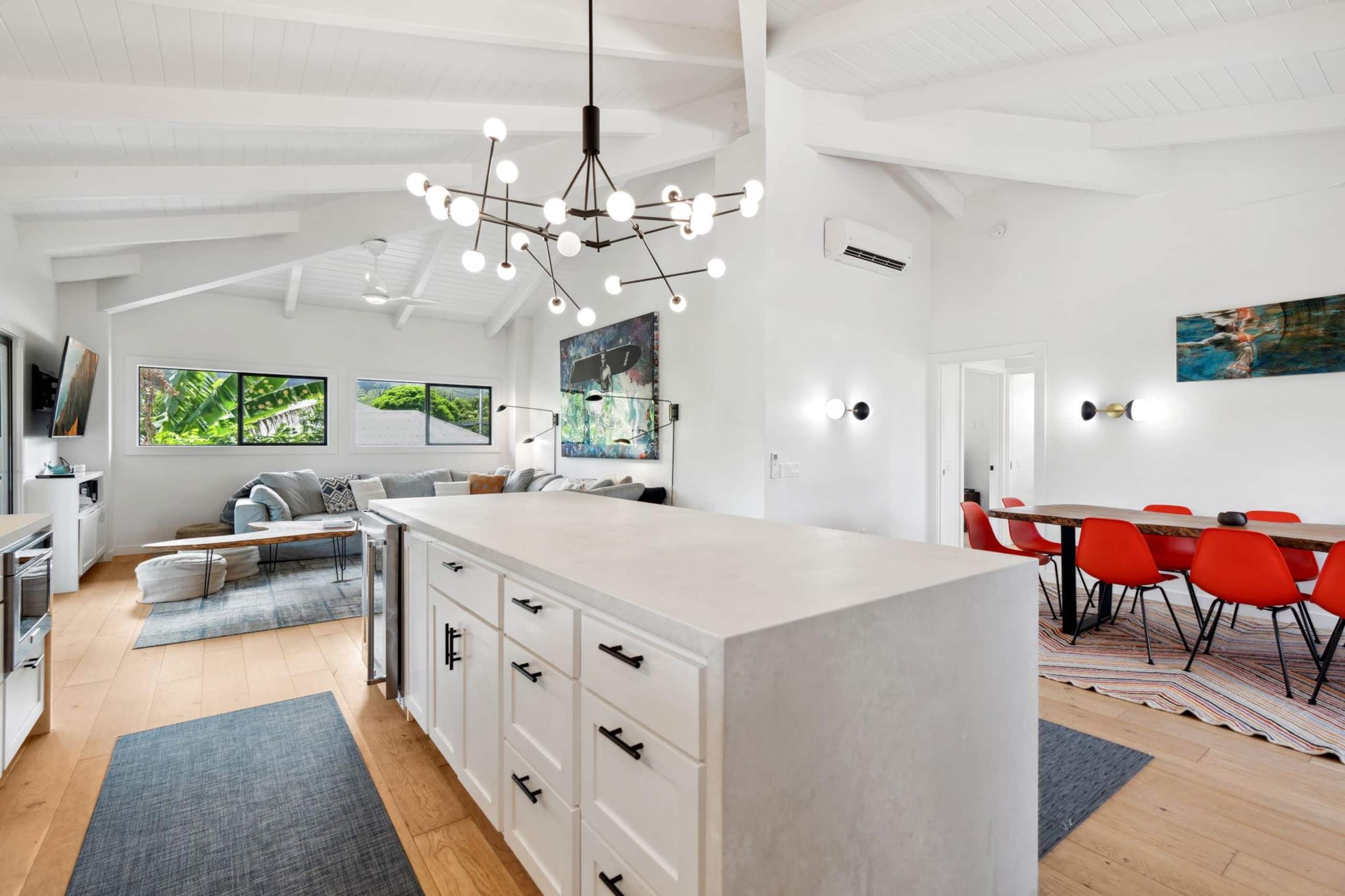 Home in Hanalei · ★4.83 · 5 bedrooms · 6 beds · 4.5 baths - Image 10