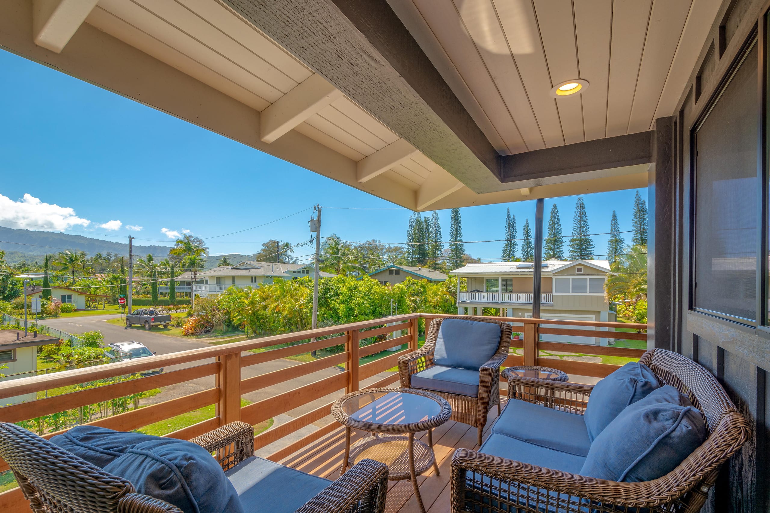 Home in Hanalei · ★4.83 · 5 bedrooms · 6 beds · 4.5 baths - Image 29