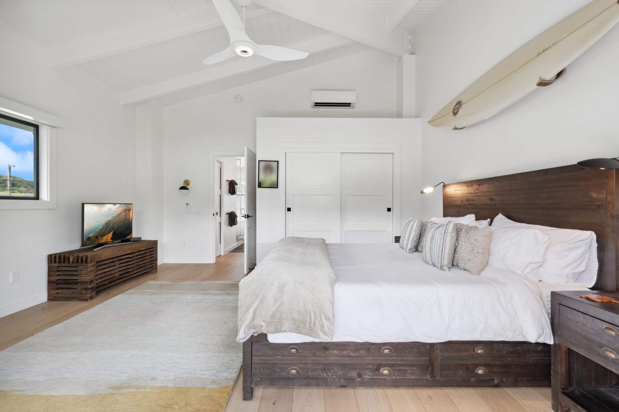 Home in Hanalei · ★4.83 · 5 bedrooms · 6 beds · 4.5 baths - Image 20