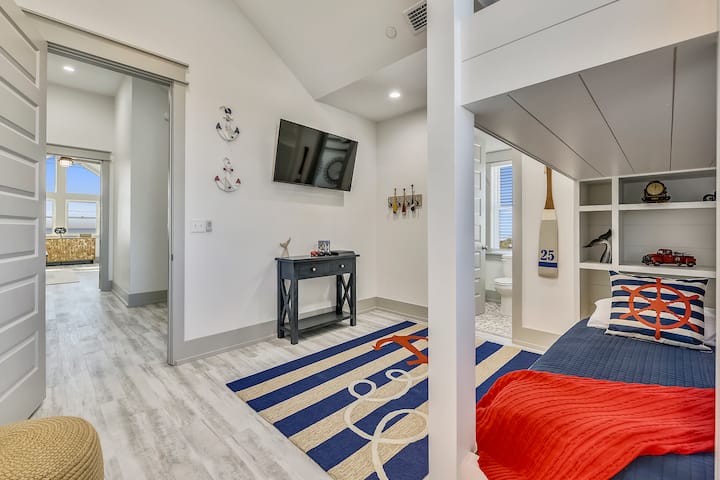 אזור בידור של סוויטת הורים בקומה השלישית