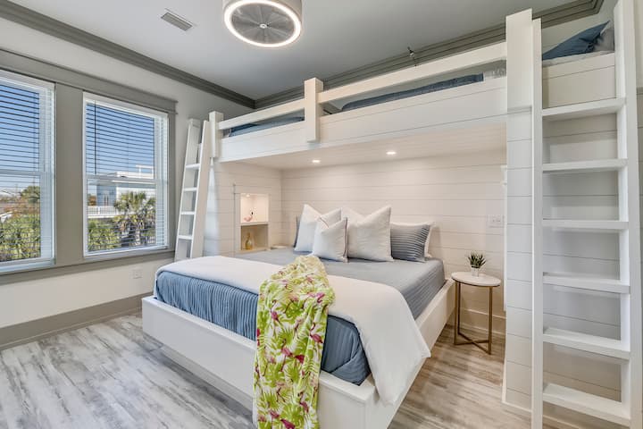 מטבח בקומה השנייה