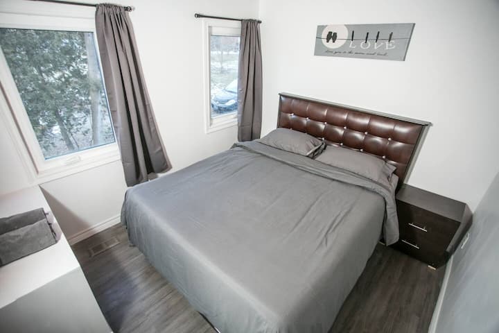 Main floor second bedroom 