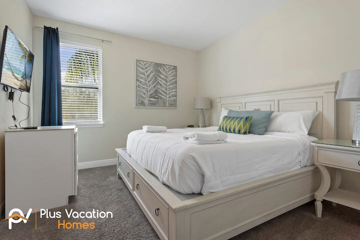 Bedroom 8