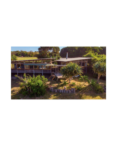 Delicate Nobby Artist Studio gallery image 2