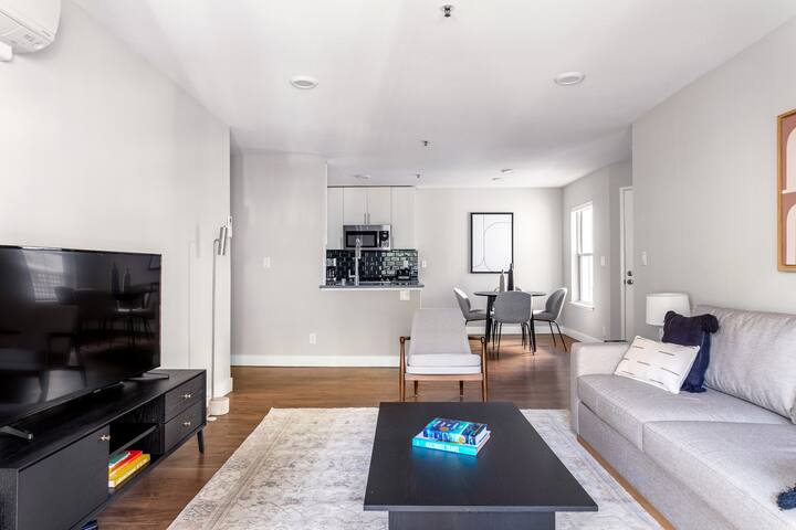 Blueground | Mountain View, gym, spa, nr dining gallery image 2