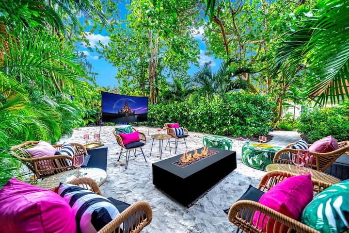 #1 Beach Estate Las Olas Beach Best Location gallery image 2