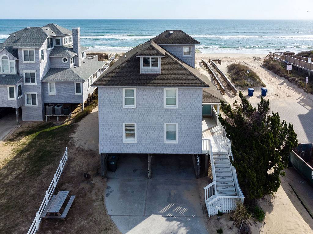 Sea Reunion - Oceanfront, Pool, Hot Tub, Pets OK