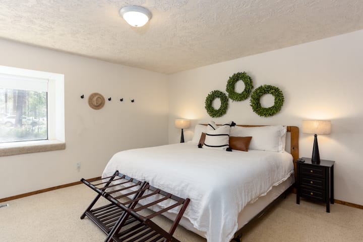 Შემდეგ დიდი საძინებელი