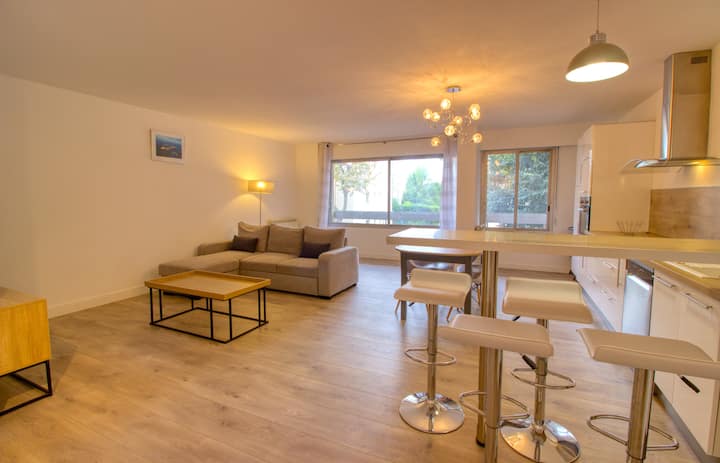 Juan Les Pins City Center - 6 People - Antibes
