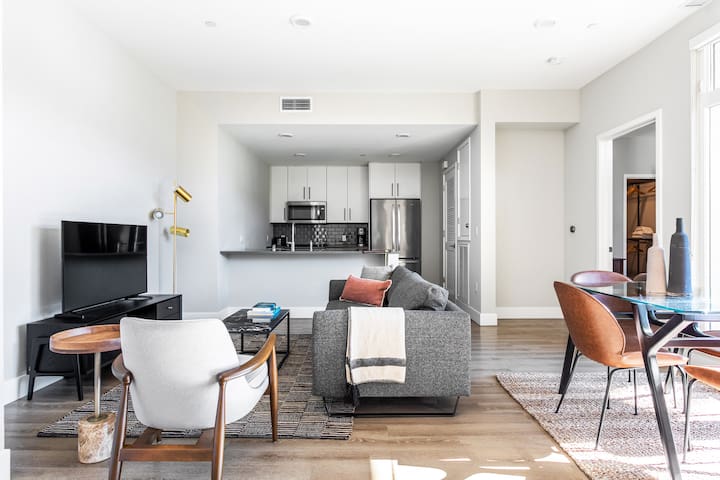 Blueground | San Carlos, rooftop lounge gallery image 2