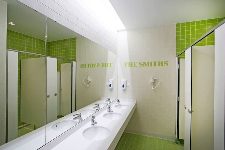 Sant Jordi Hostels managed Airbnb listing 2