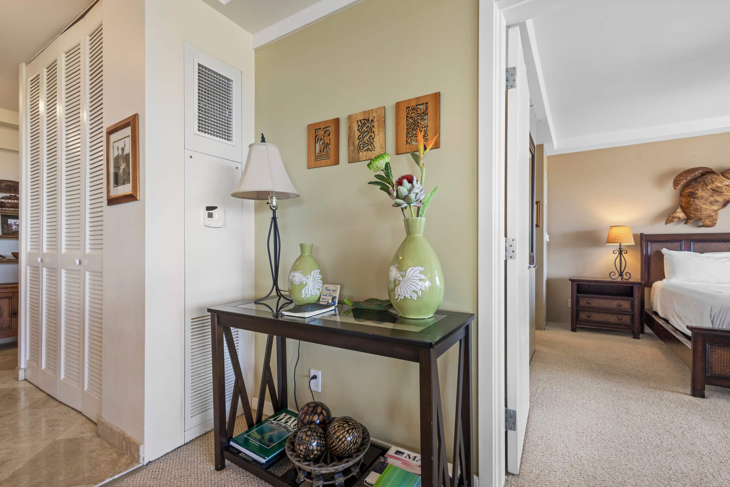 Condo in Lahaina · ★4.83 · 1 bedroom · 2 beds · 2 baths - Image 15