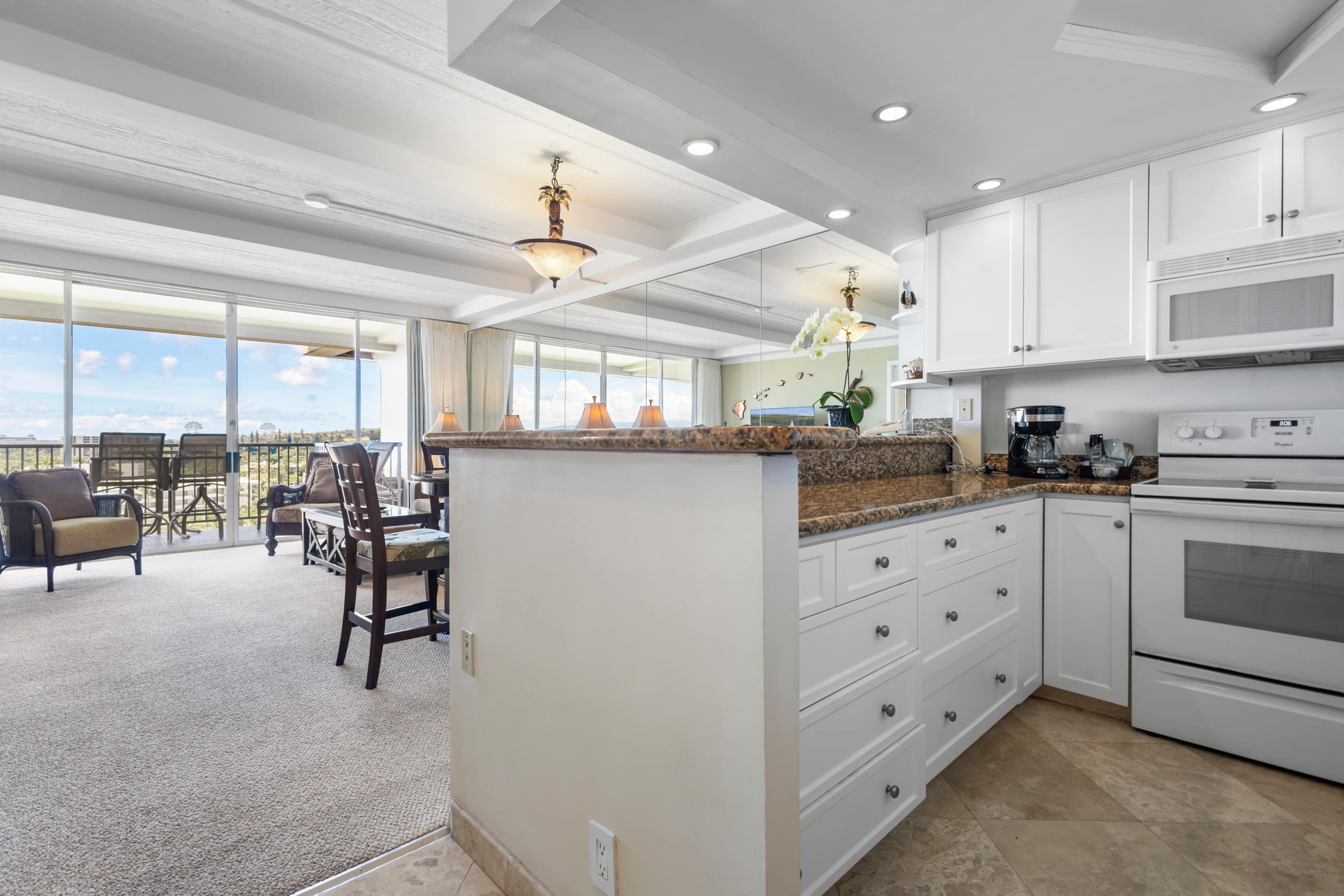 Condo in Lahaina · ★4.83 · 1 bedroom · 2 beds · 2 baths - Image 12