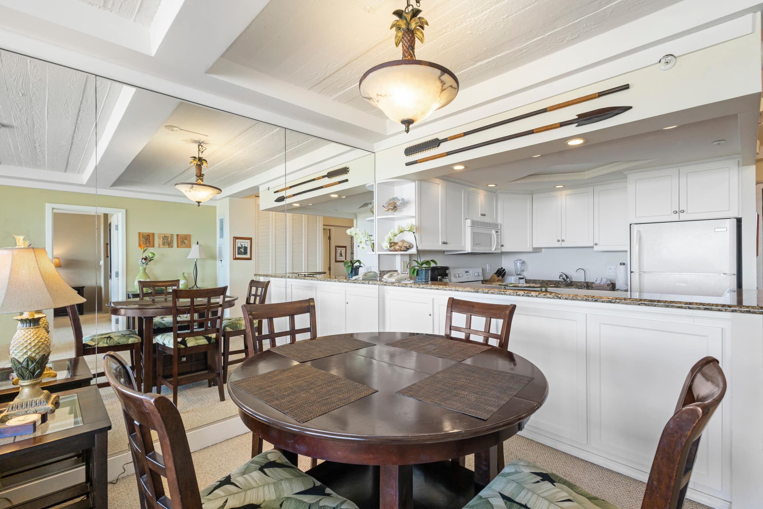 Condo in Lahaina · ★4.83 · 1 bedroom · 2 beds · 2 baths - Image 11