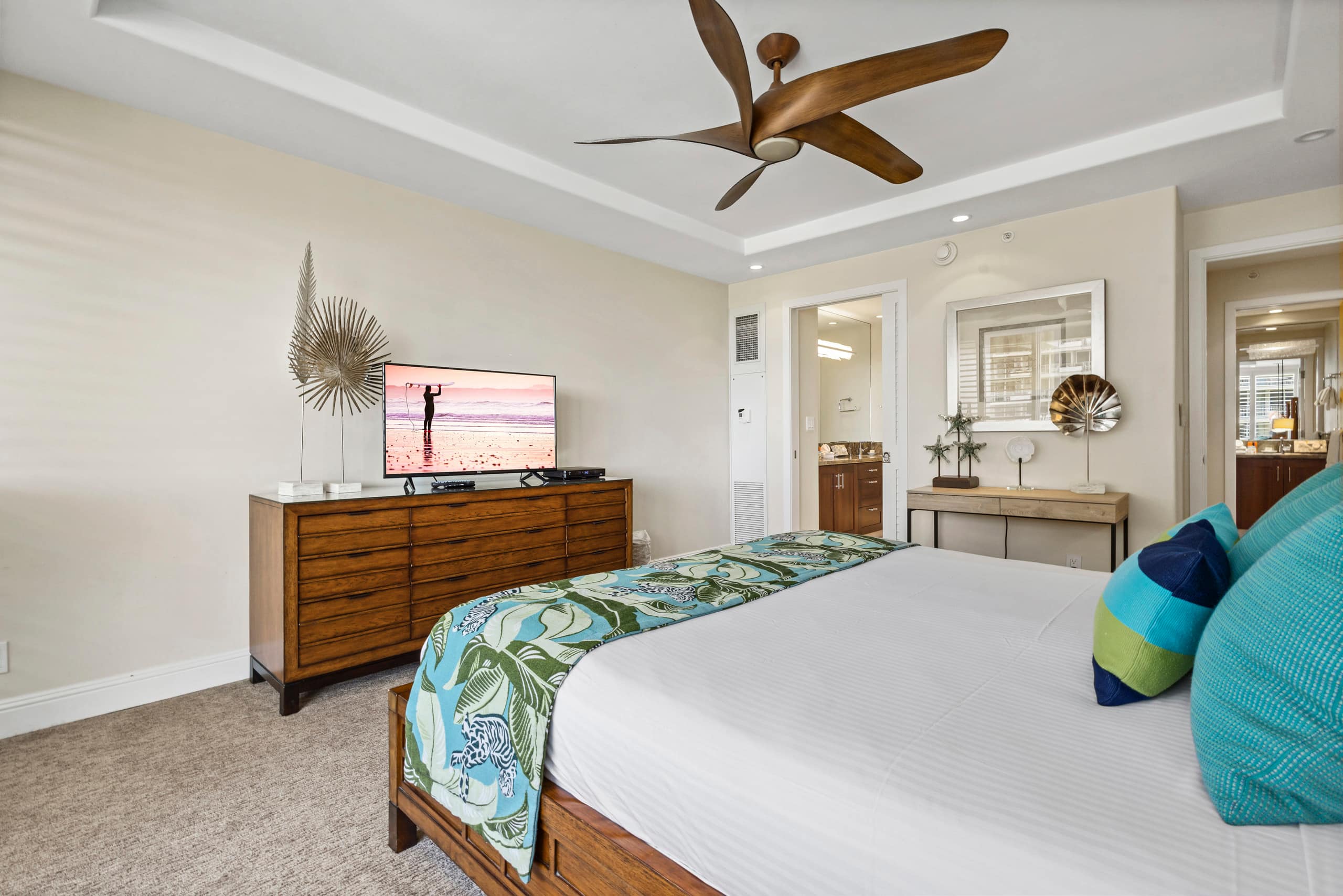 Condo in Lahaina · ★5.0 · 1 bedroom · 2 beds · 2 baths - Image 29