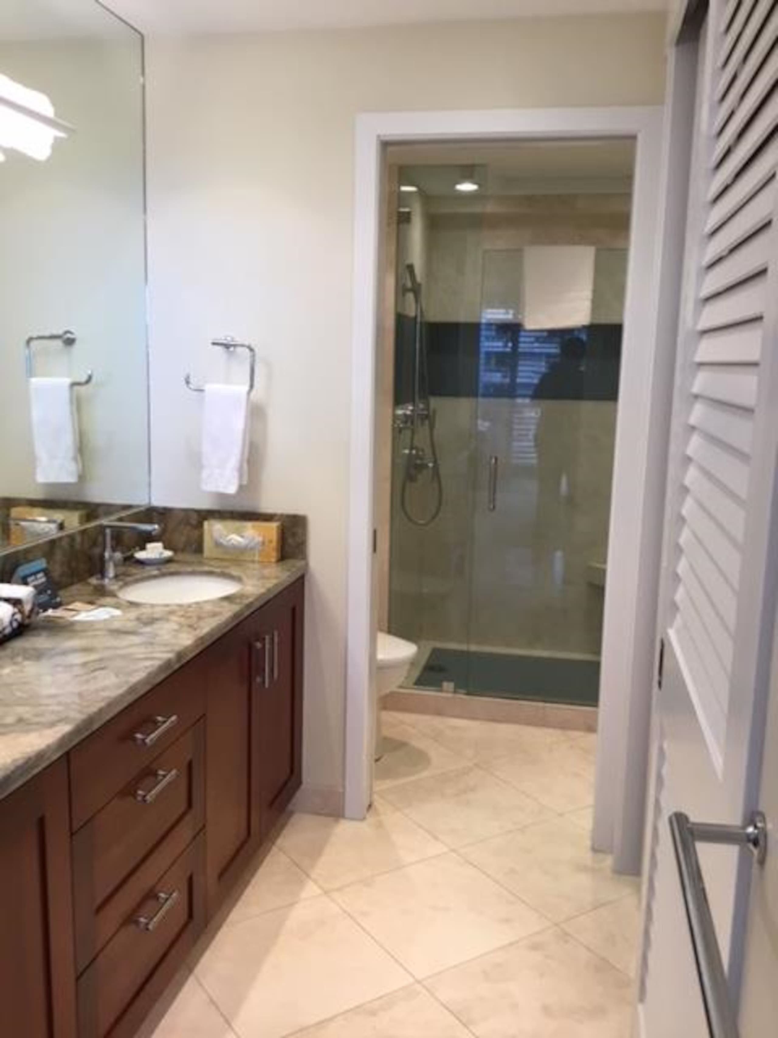 Condo in Lahaina · ★5.0 · 1 bedroom · 2 beds · 2 baths - Image 33