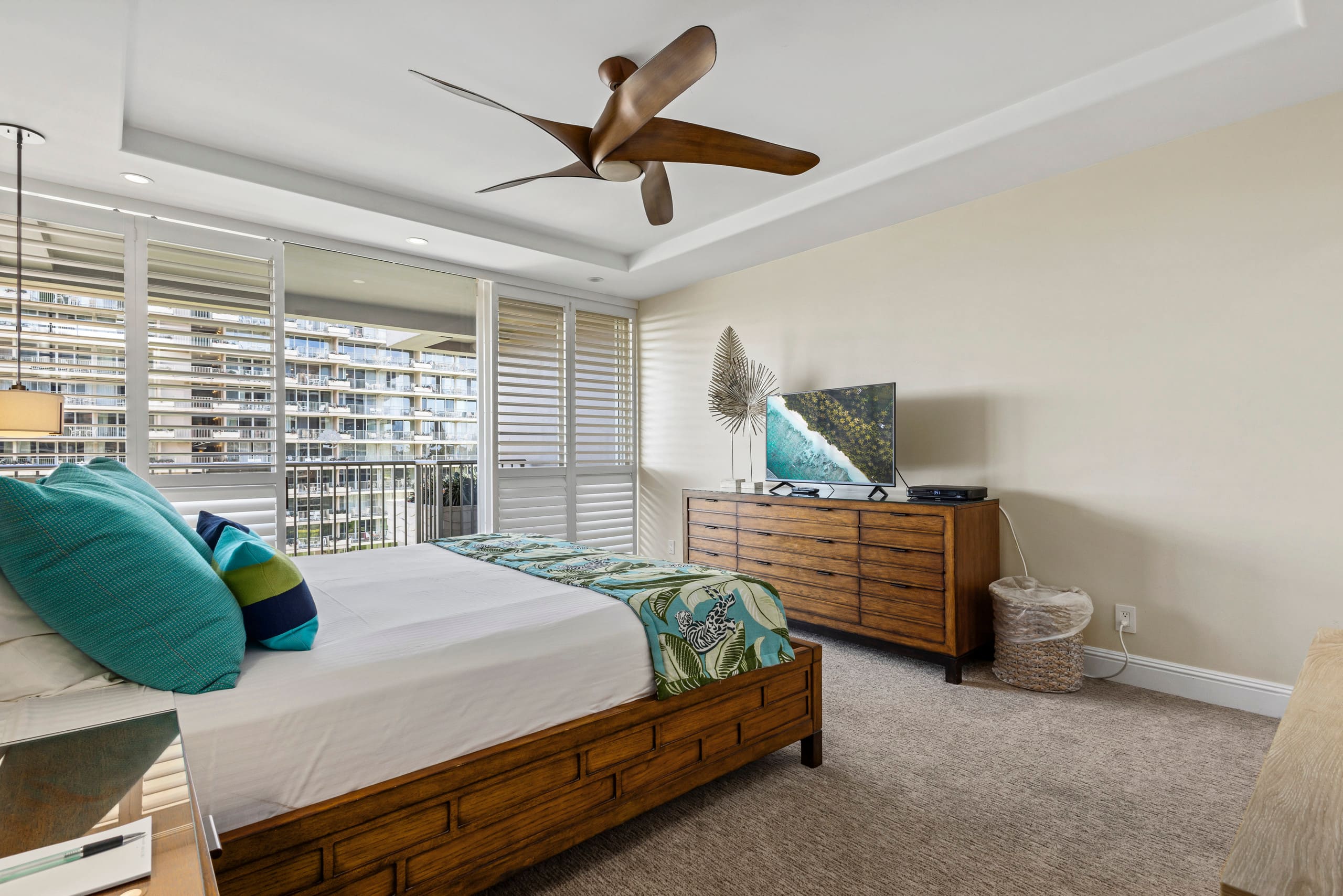 Condo in Lahaina · ★5.0 · 1 bedroom · 2 beds · 2 baths - Image 28